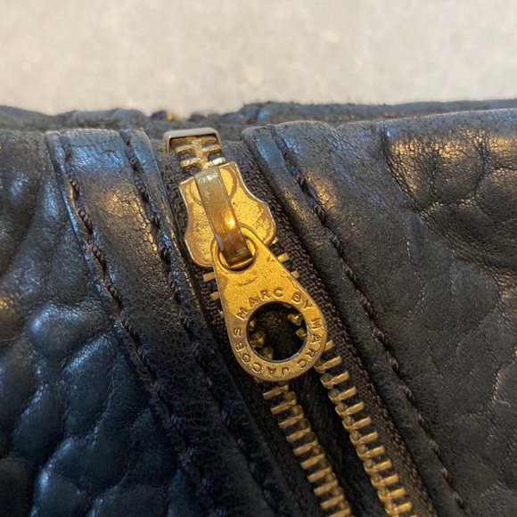 Marc by Marc Jacobs handbag - Picture 5 of 8